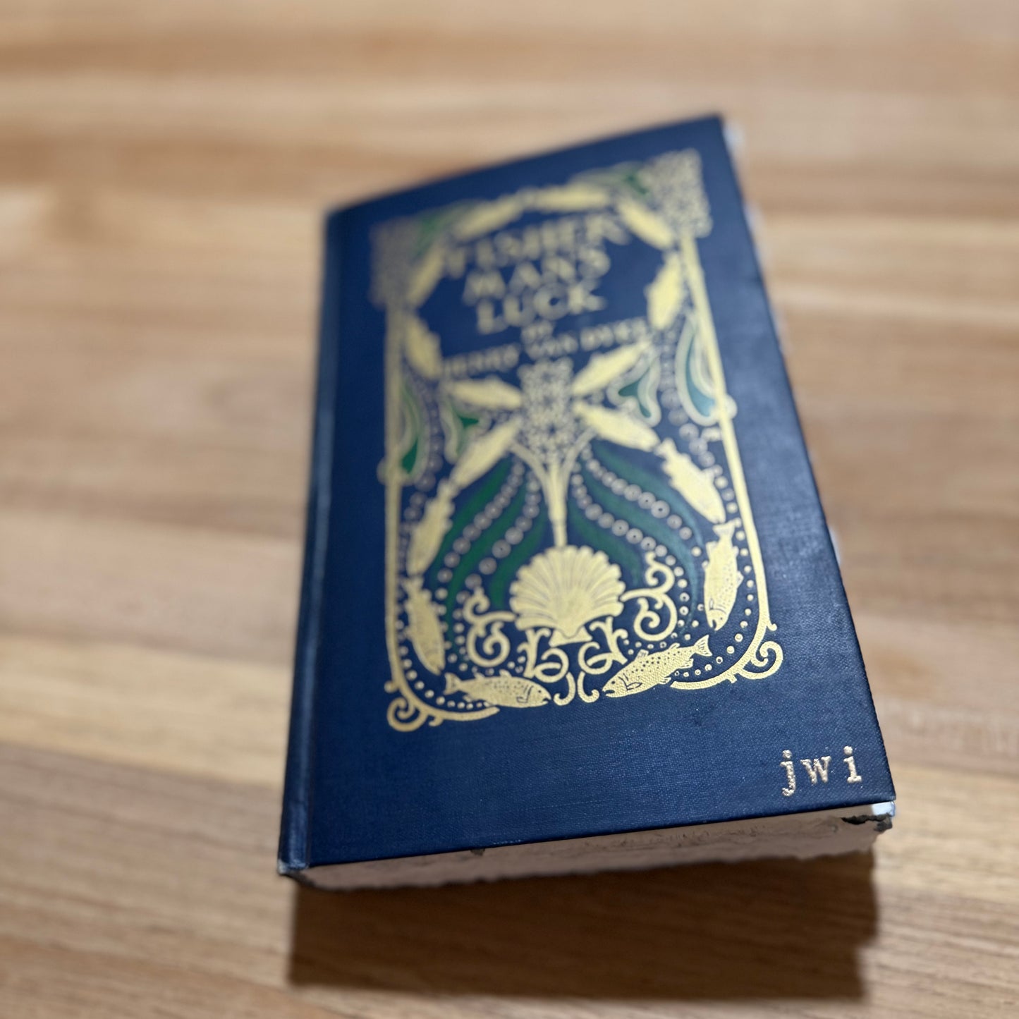 Add-on Embossed initials