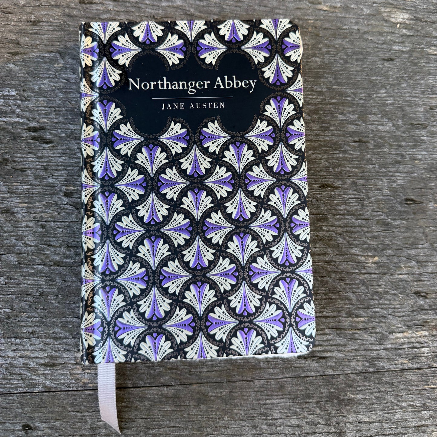 Northangern Abbey - Chiltern Collection